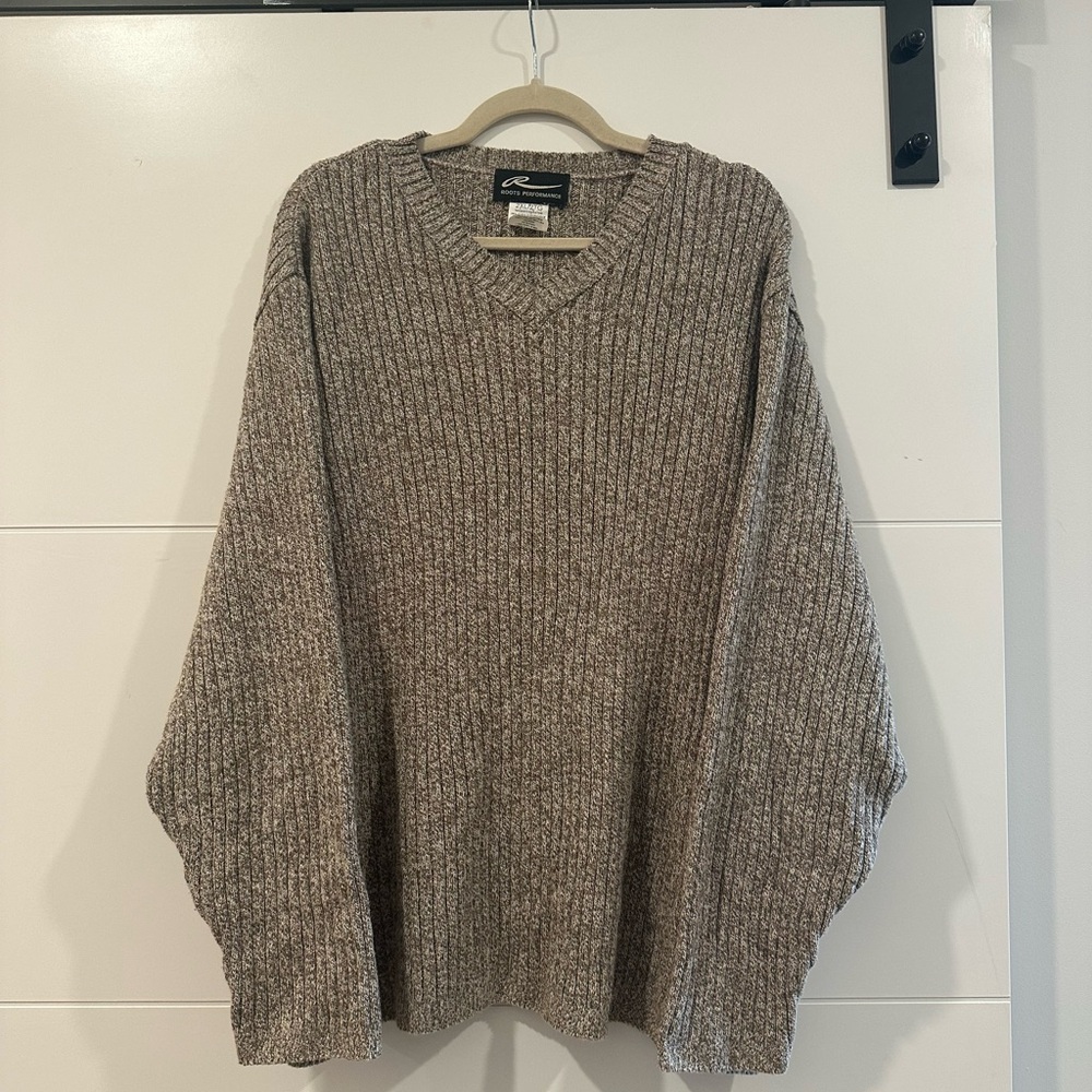 Roots Men's V-Neck Ribbed Sweater - Heather Brown